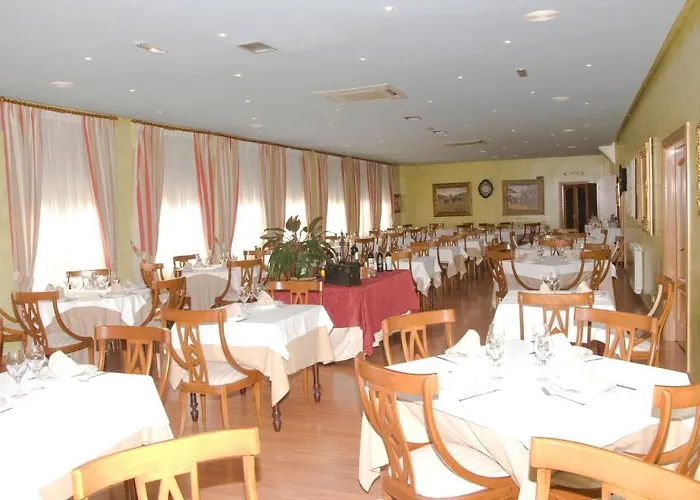 Restaurante San Roque 호텔 메디나델캄포