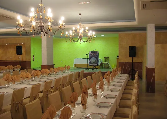 Restaurante San Roque 호텔 3*